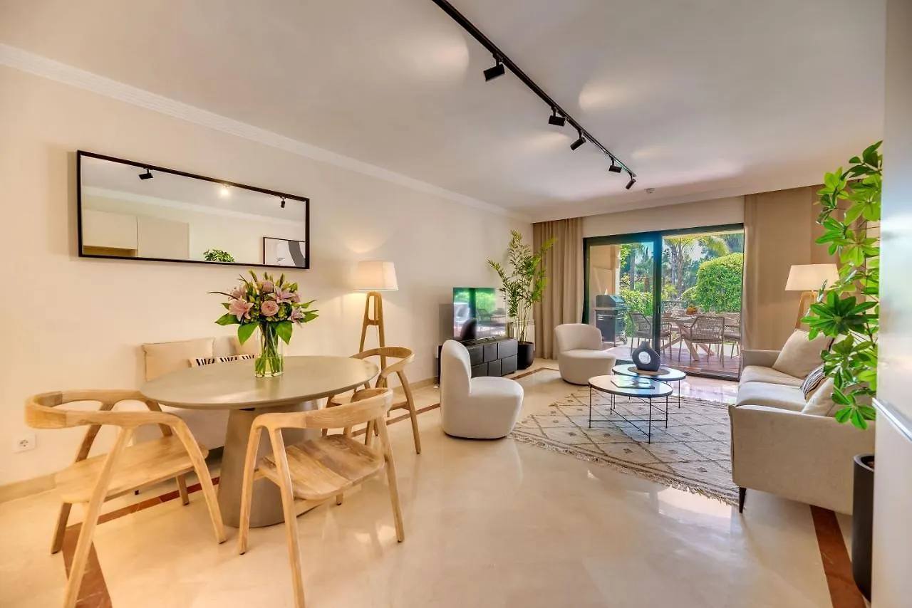 Apartamento Vacation Marbella I El Palmeral, Top Location, Ground Floor Apt, Newly Furnished
